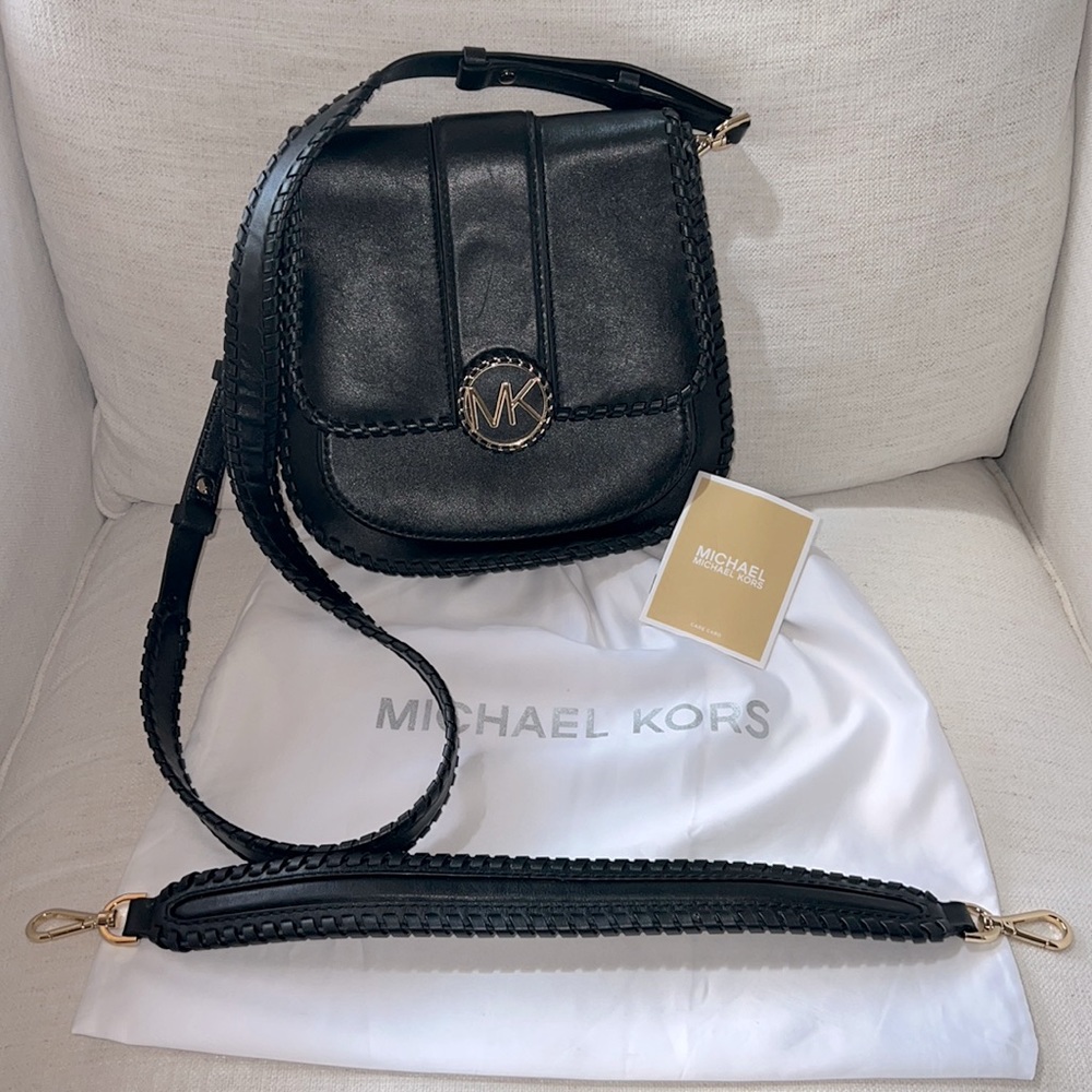 Michael Kors Black saddle/crossbody bag